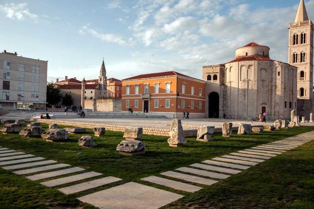 Town Center Apartments Ζαντάρ Εξωτερικό φωτογραφία