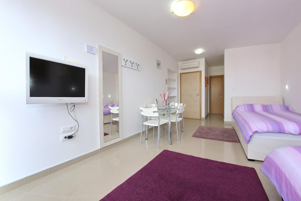 Town Center Apartments Ζαντάρ Εξωτερικό φωτογραφία